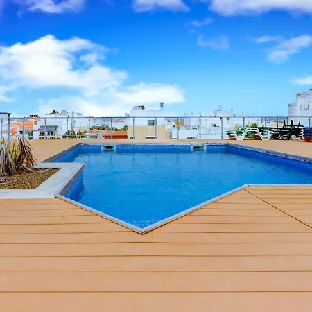 Rooftop Pool Two Bedroom In